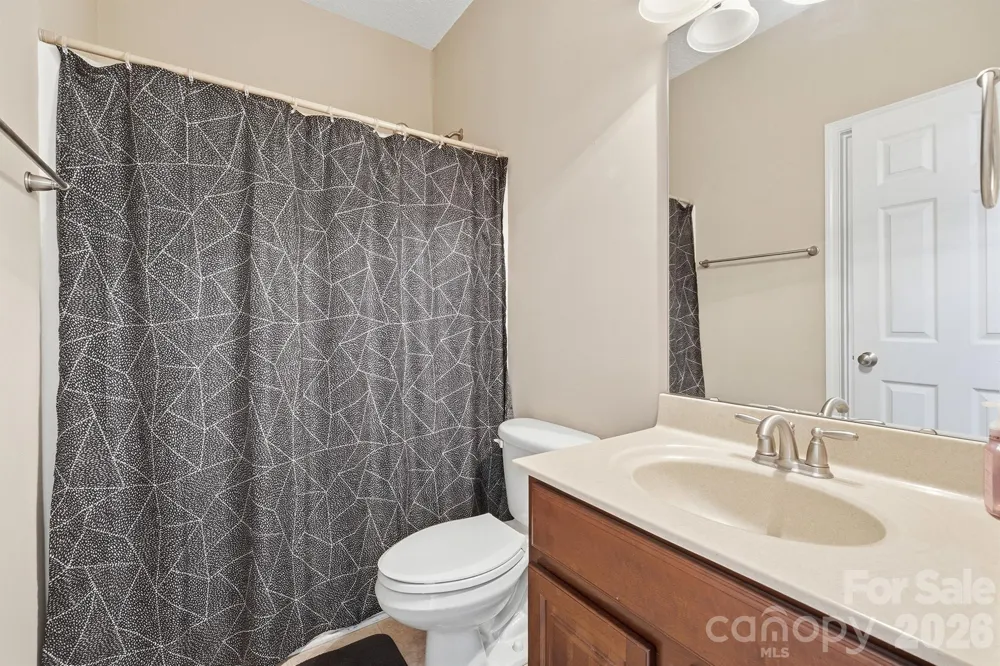 516 Shady Oaks Drive Stanley, NC 28164