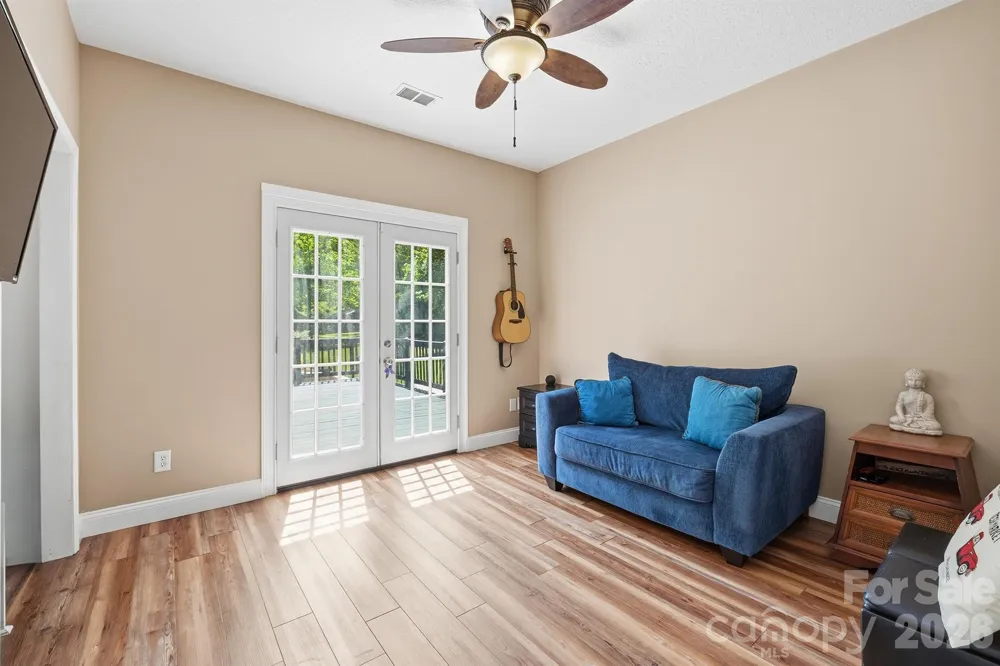 516 Shady Oaks Drive Stanley, NC 28164