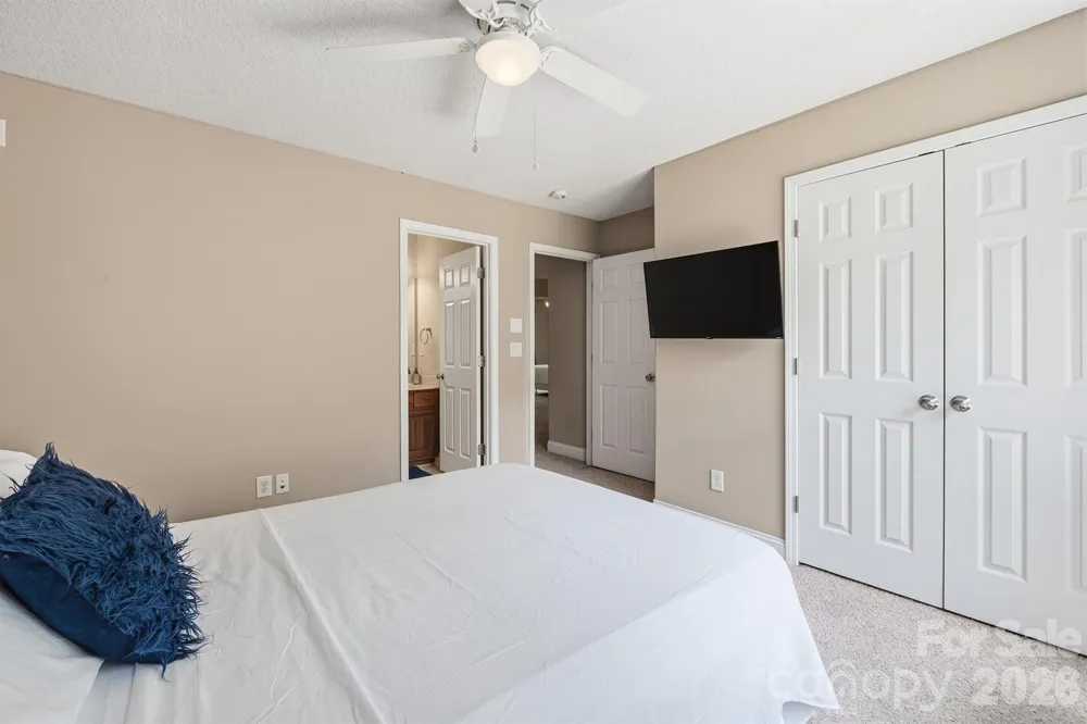 516 Shady Oaks Drive Stanley, NC 28164