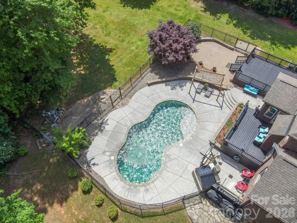516 Shady Oaks Drive Stanley, NC 28164