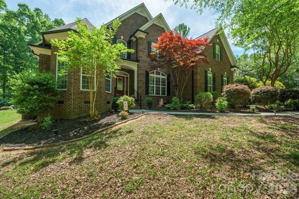 516 Shady Oaks Drive Stanley, NC 28164