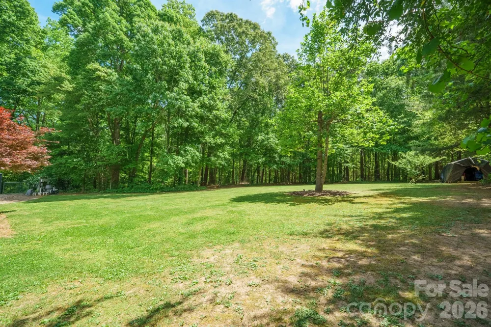 516 Shady Oaks Drive Stanley, NC 28164