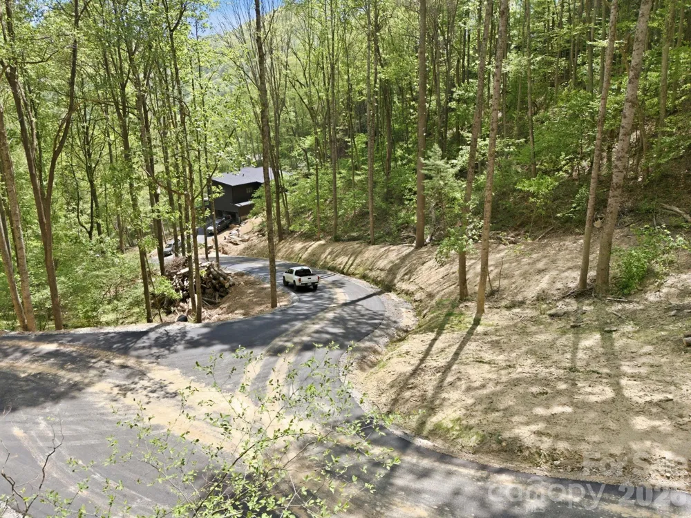 122 Running Deer Lane Mars Hill, NC 28754
