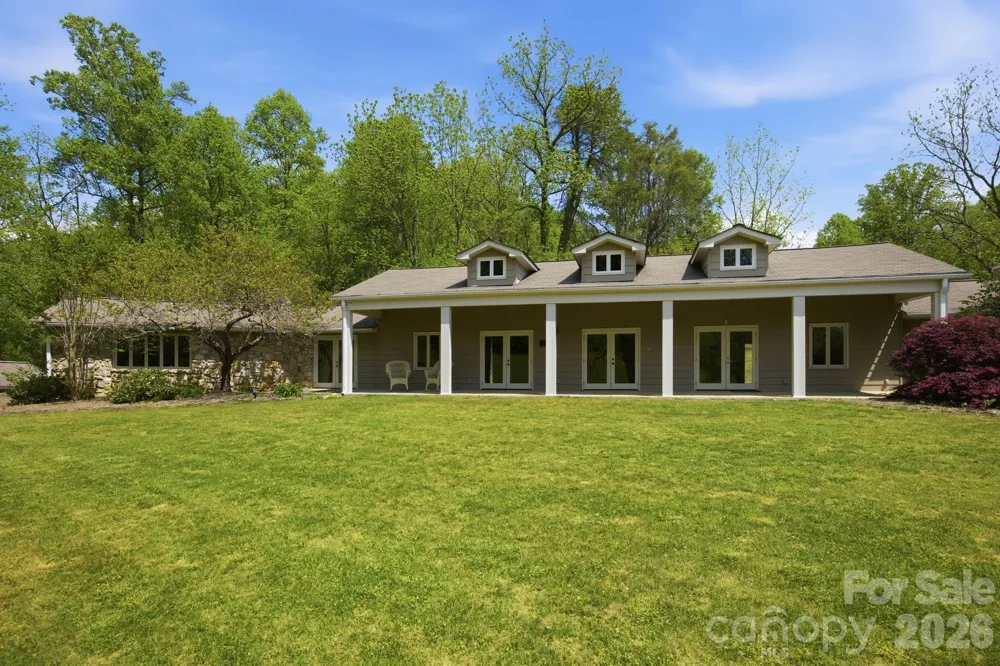 122 Running Deer Lane Mars Hill, NC 28754