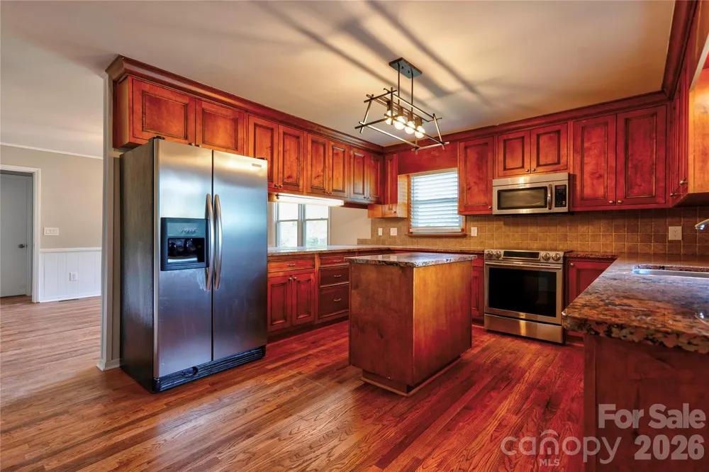 176 Knollwood Drive Forest City, NC 28043