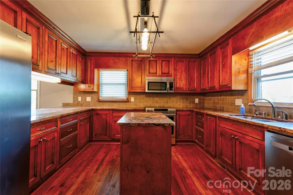176 Knollwood Drive Forest City, NC 28043
