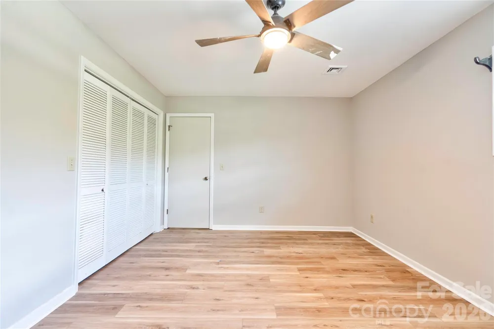 176 Knollwood Drive Forest City, NC 28043