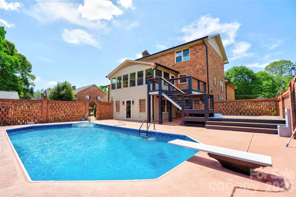 176 Knollwood Drive Forest City, NC 28043