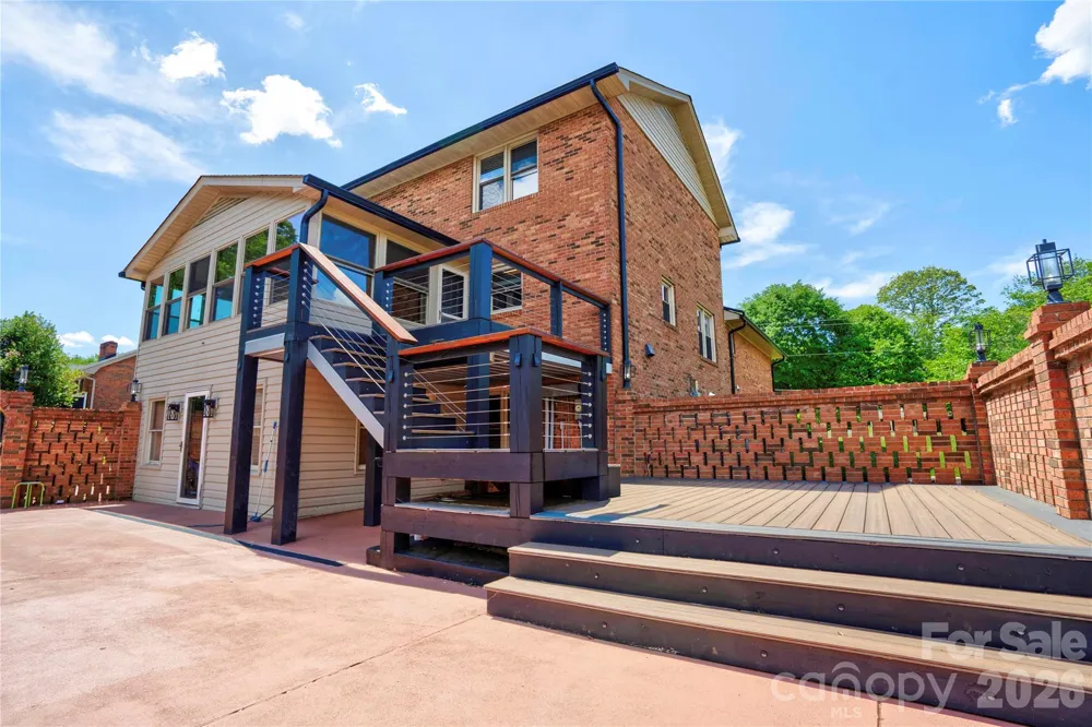 176 Knollwood Drive Forest City, NC 28043