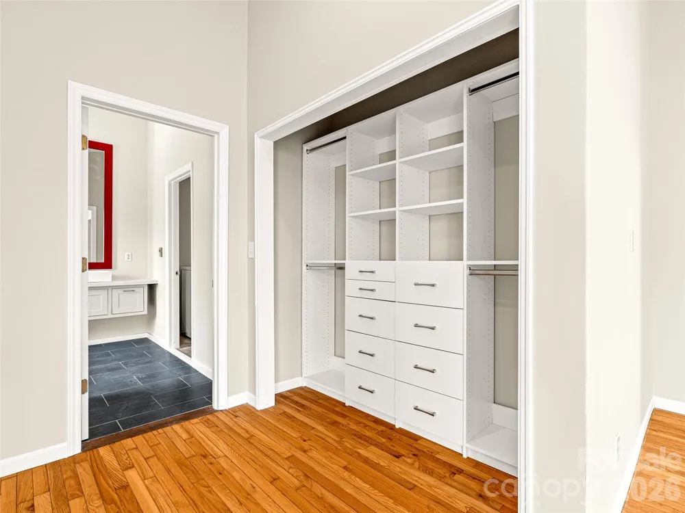 76 Raven Rock Lane Marshall, NC 28753