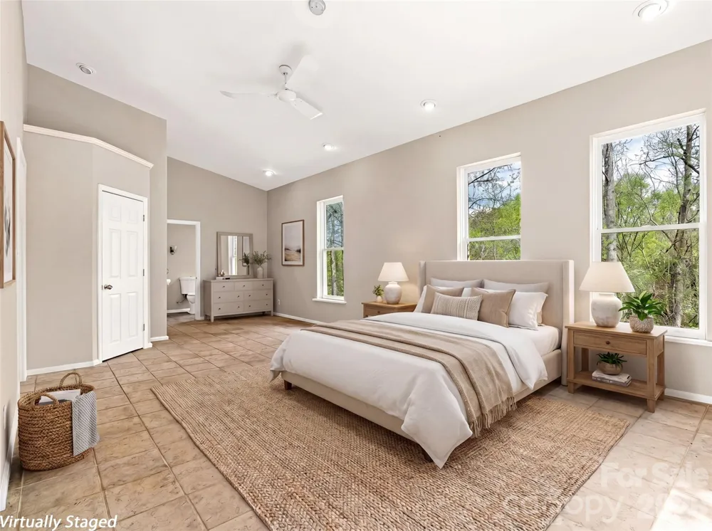76 Raven Rock Lane Marshall, NC 28753