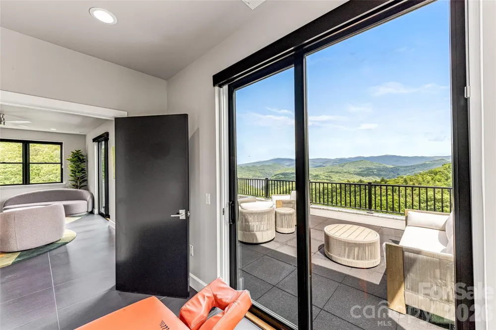 840 Fontana Trace Drive Almond, NC 28702