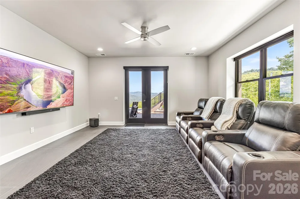 840 Fontana Trace Drive Almond, NC 28702
