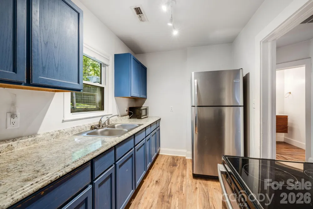 1148 Charlotte Highway Fairview, NC 28730