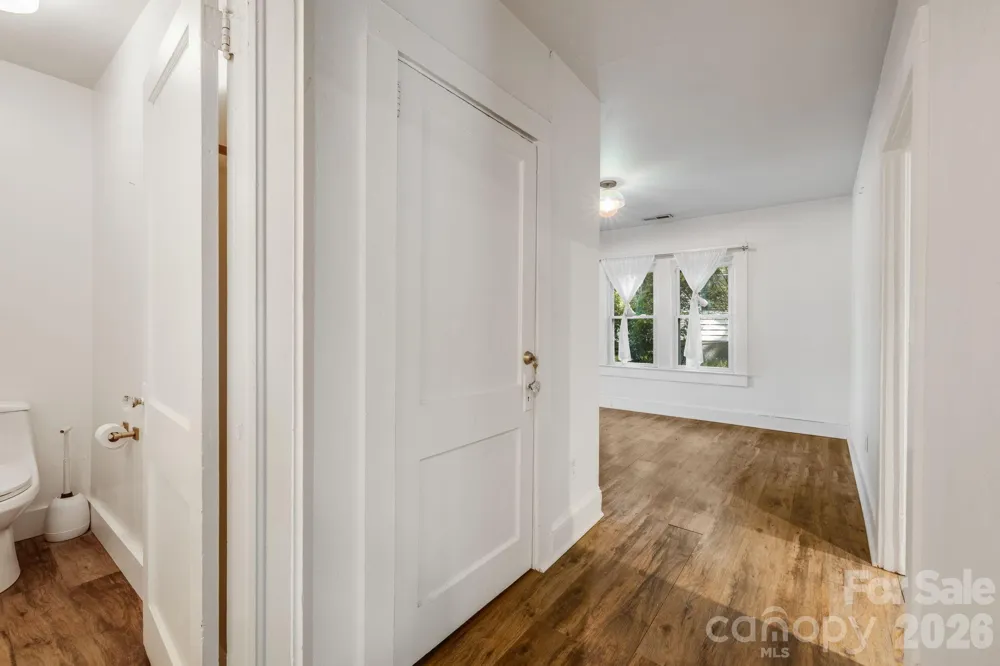 1148 Charlotte Highway Fairview, NC 28730