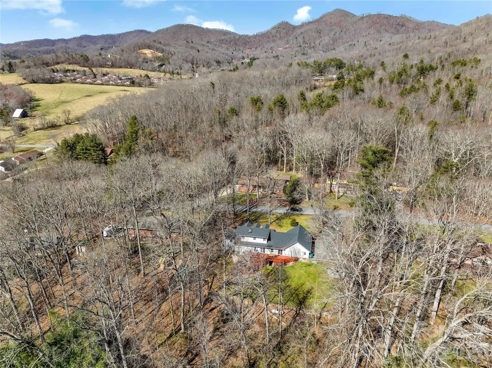 10 High Meadows Drive Candler, NC 28715