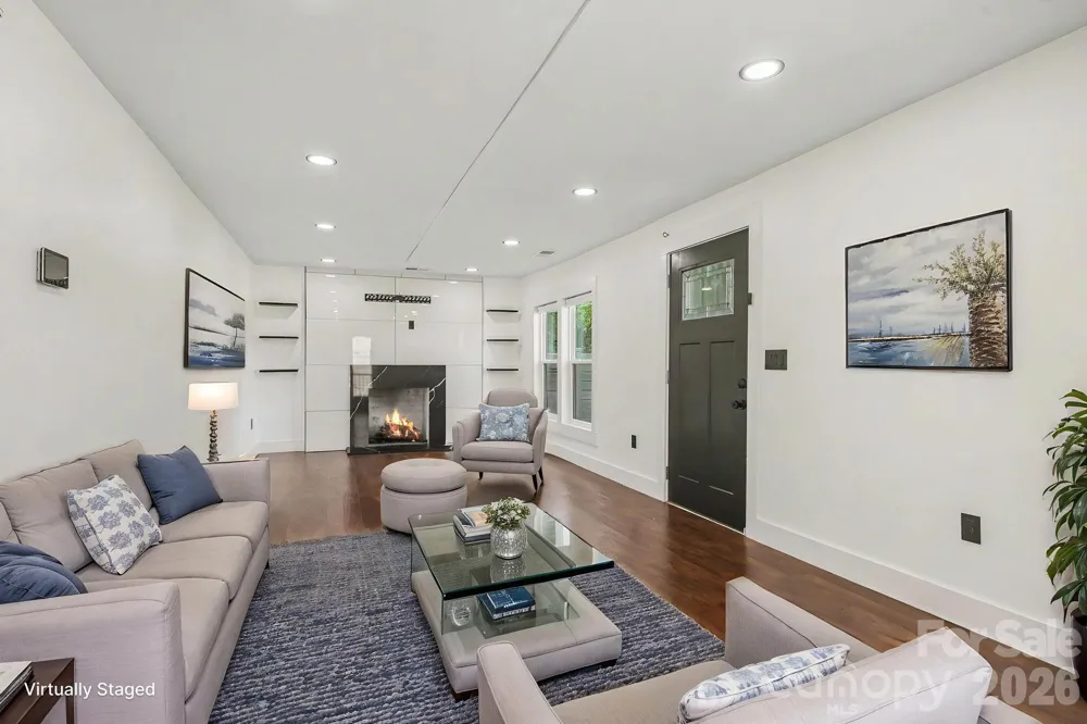 6 E Sunrise Avenue Thomasville, NC 27360