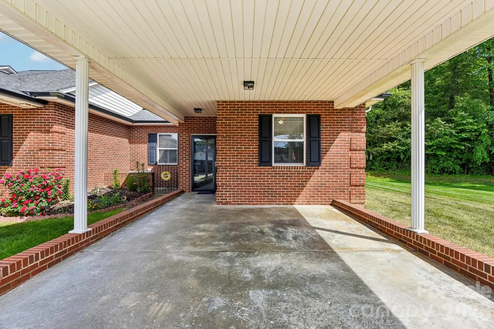 3854 Azalea Trail Denver, NC 28037