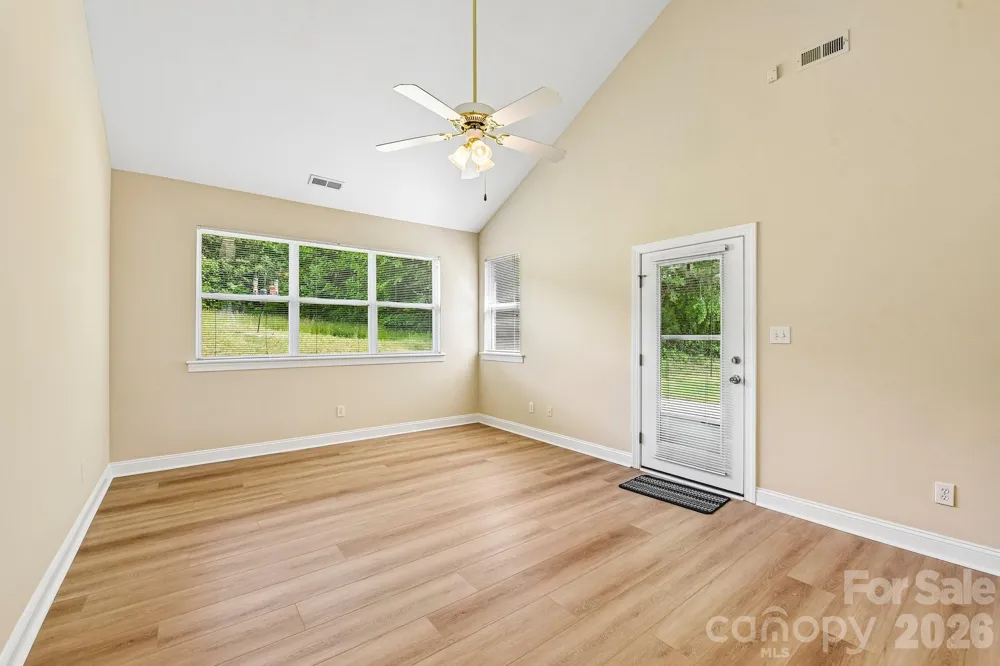 3854 Azalea Trail Denver, NC 28037