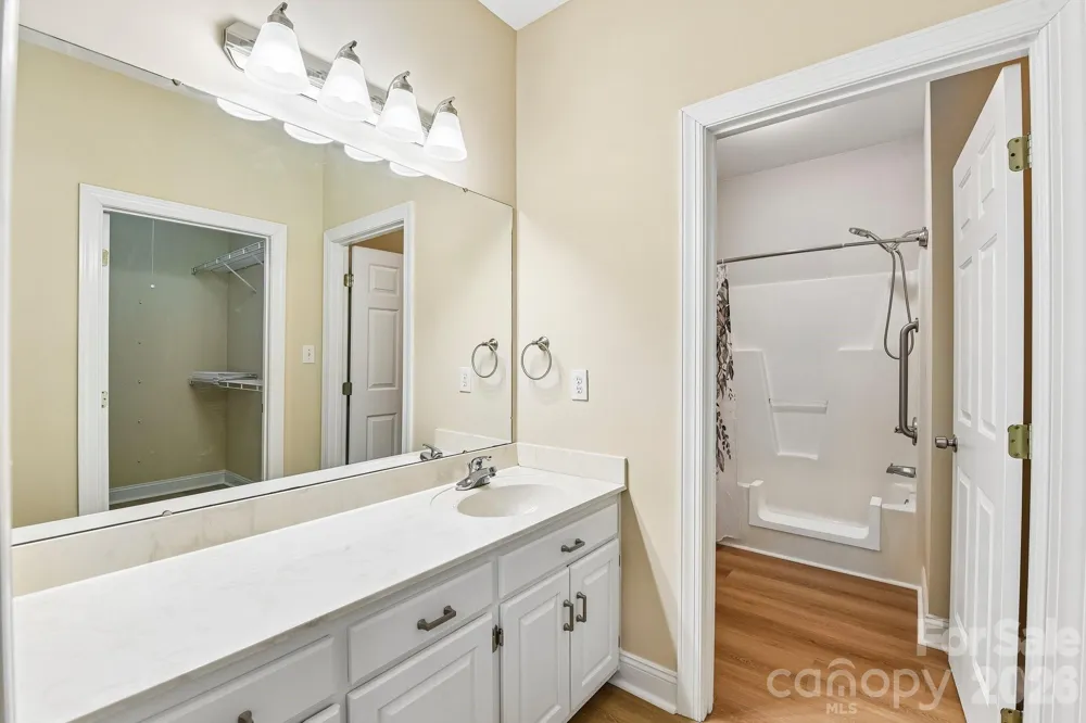 3854 Azalea Trail Denver, NC 28037