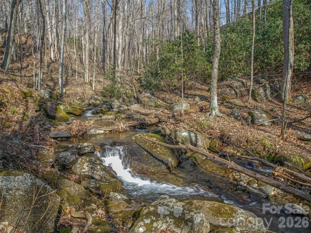625 Cook Town Road Bakersville, NC 28705