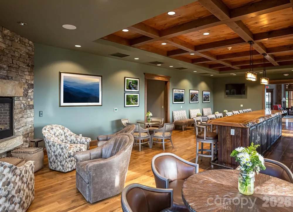 4642 Bearwallow Mountain Road #115 Hendersonville, NC 28792