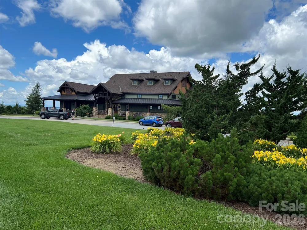4642 Bearwallow Mountain Road #115 Hendersonville, NC 28792