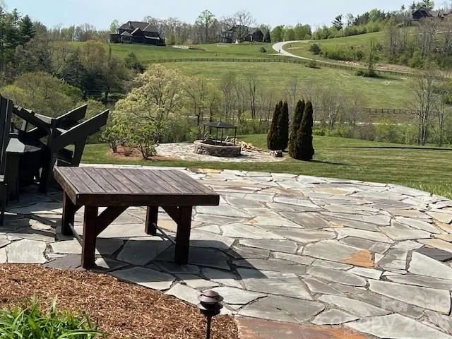 4642 Bearwallow Mountain Road #115 Hendersonville, NC 28792