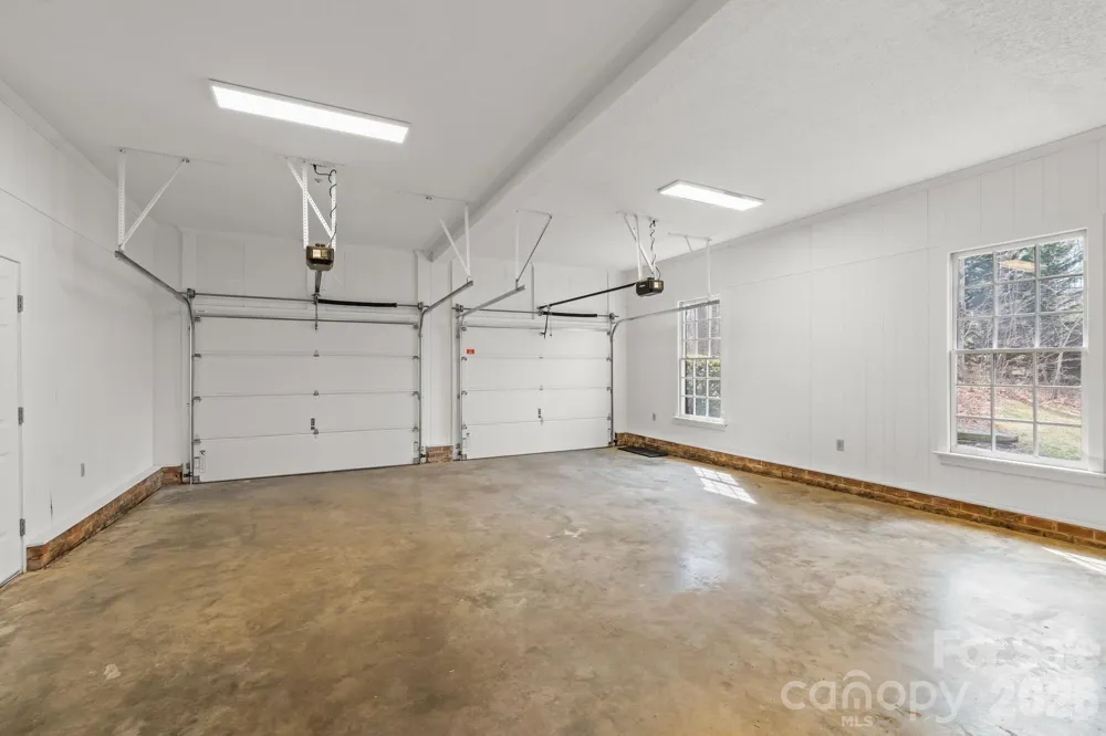 7902 Southerland Drive Browns Summit, NC 27214