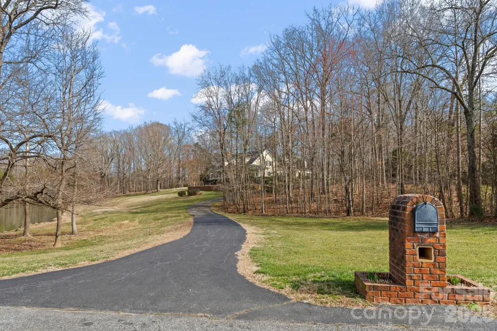 7902 Southerland Drive Browns Summit, NC 27214
