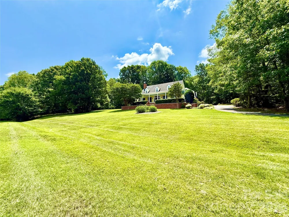 7902 Southerland Drive Browns Summit, NC 27214