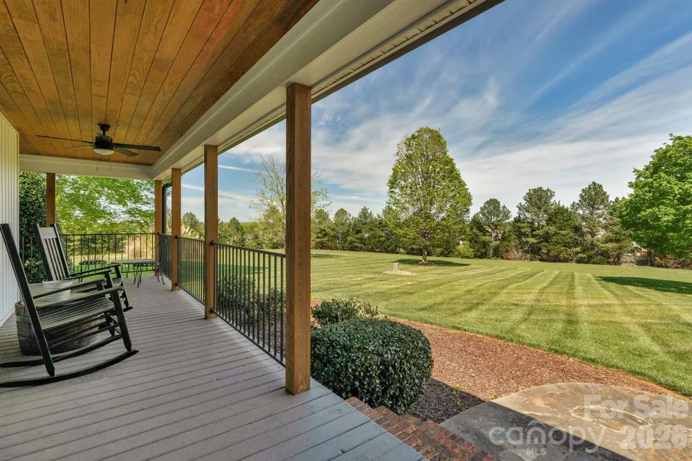 8698 Rocky River Road Harrisburg, NC 28075