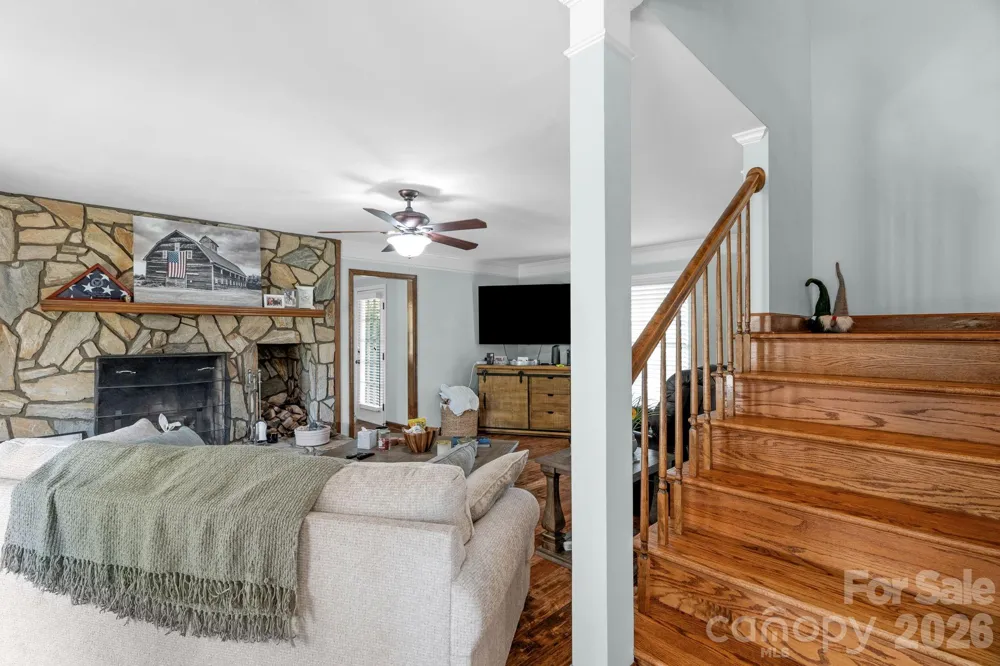 8698 Rocky River Road Harrisburg, NC 28075