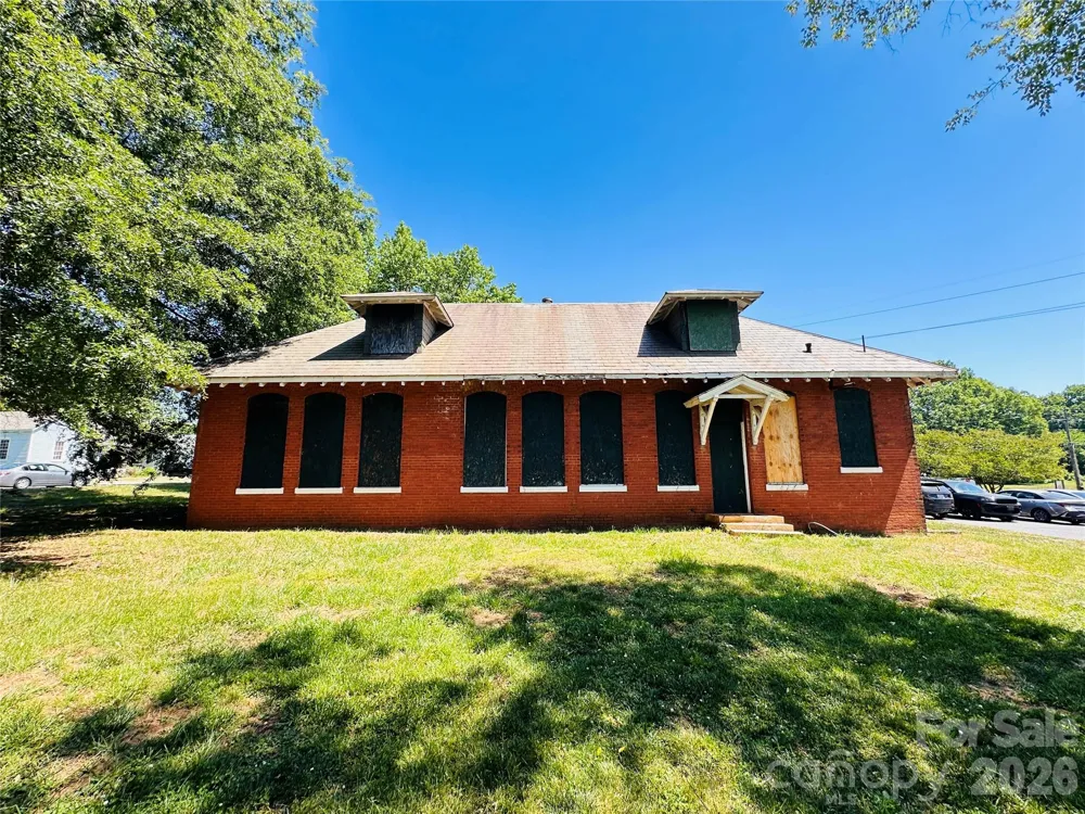 4145 Gossett Avenue Charlotte, NC 28208