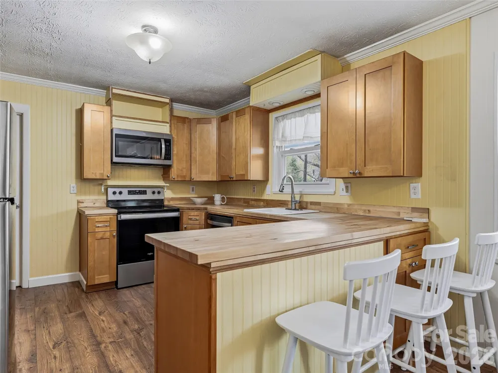 36 Dogwood Drive Maggie Valley, NC 28751