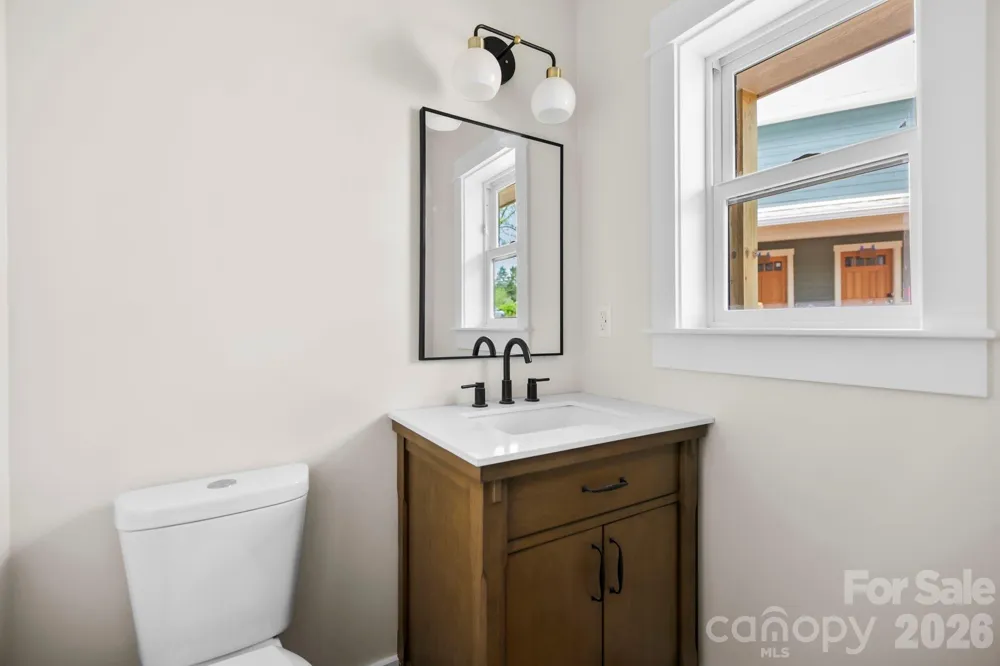 25 Fireside Drive Asheville, NC 28806