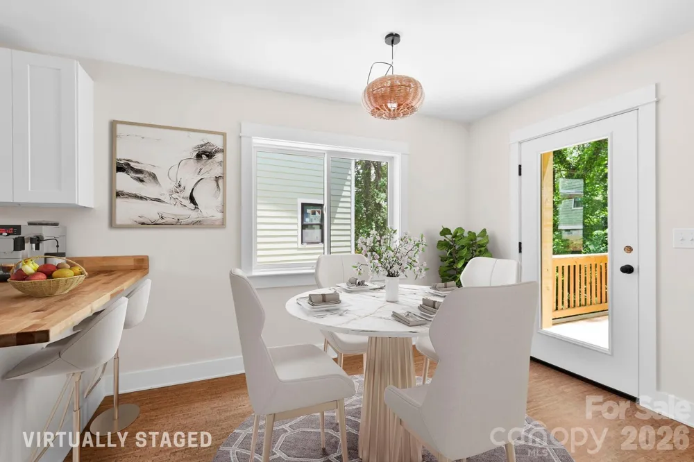25 Fireside Drive Asheville, NC 28806
