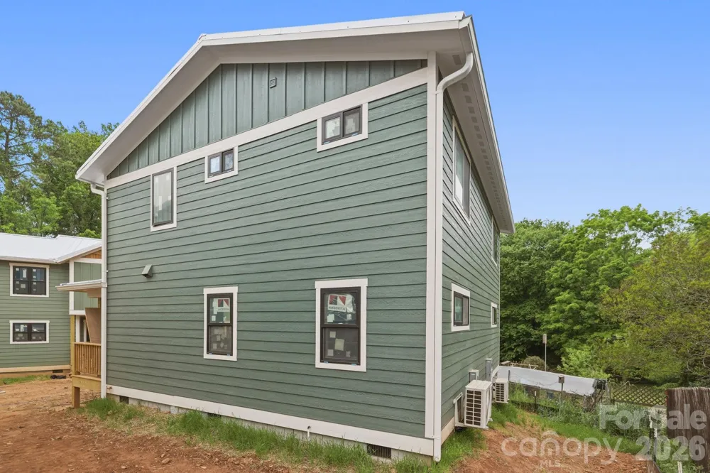 17 Fireside Drive Asheville, NC 28806