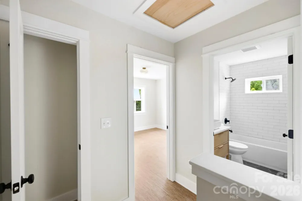 17 Fireside Drive Asheville, NC 28806