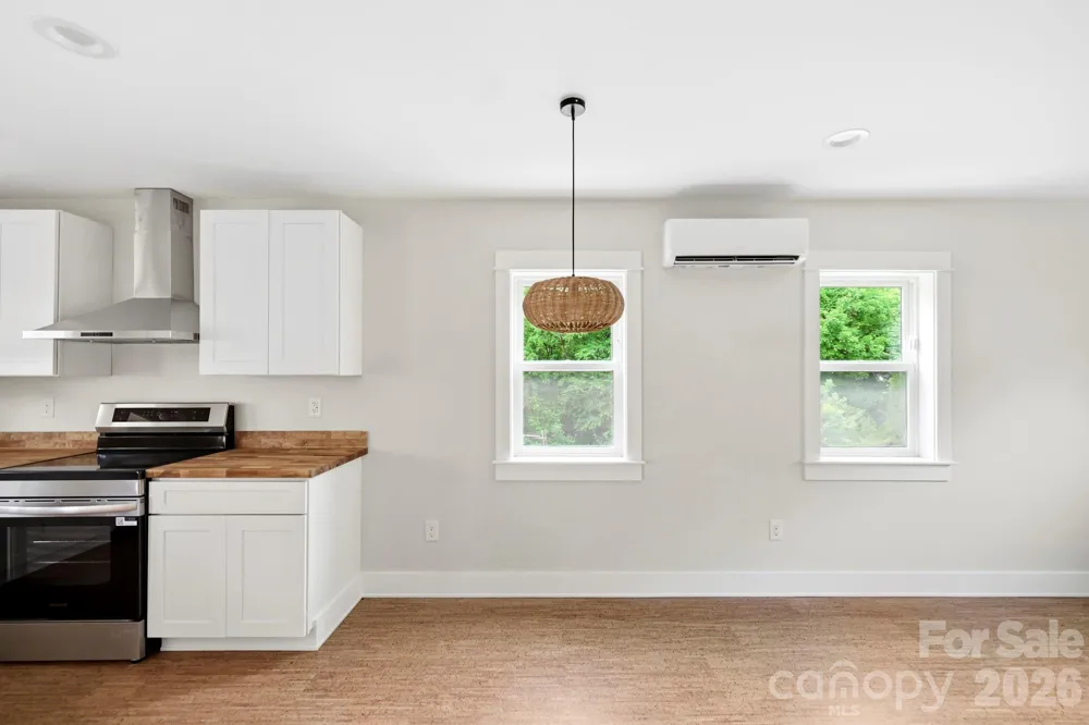 17 Fireside Drive Asheville, NC 28806