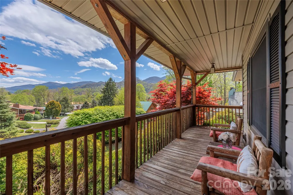 129 Valley Creek Drive Maggie Valley, NC 28751
