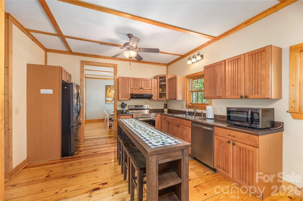 129 Valley Creek Drive Maggie Valley, NC 28751