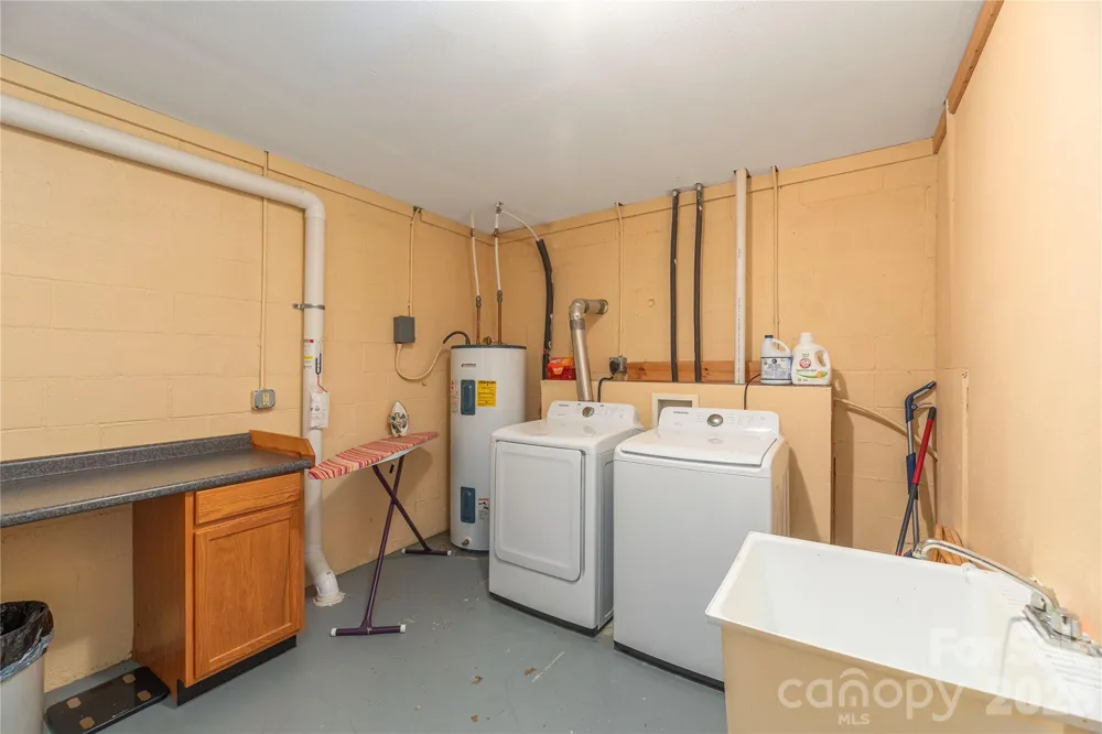 129 Valley Creek Drive Maggie Valley, NC 28751