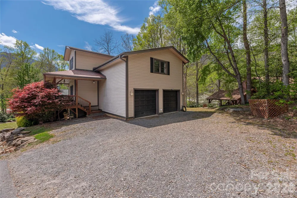 129 Valley Creek Drive Maggie Valley, NC 28751