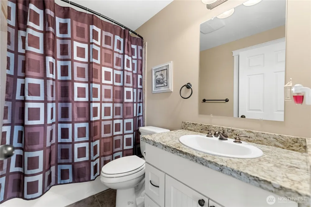 24 Sandalia Court Oroville, WA 98844