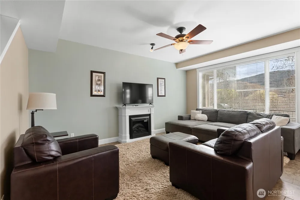 24 Sandalia Court Oroville, WA 98844