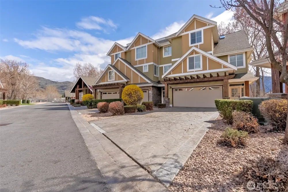 24 Sandalia Court Oroville, WA 98844