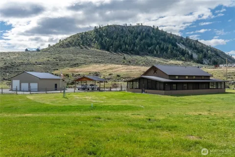 30 Horizon Dr