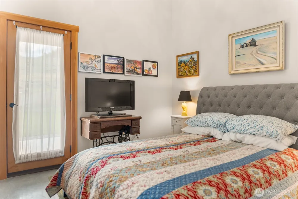 30 Horizon Dr Tonasket, WA 98855