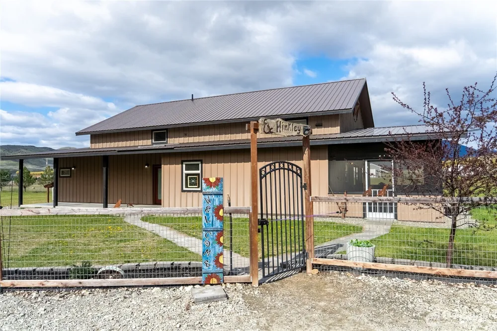 30 Horizon Dr Tonasket, WA 98855